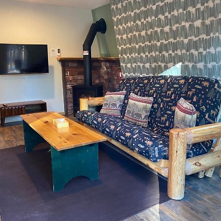 Cinnamon Bear Inn Mammoth Lakes Exterior photo