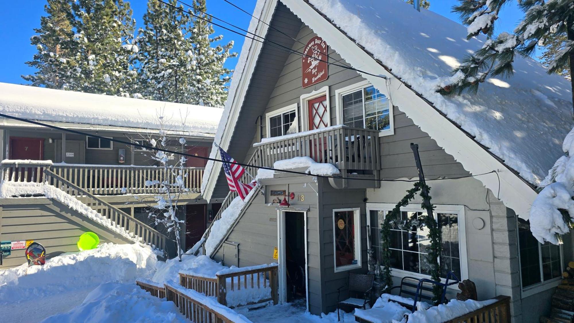 Cinnamon Bear Inn Mammoth Lakes Exterior photo