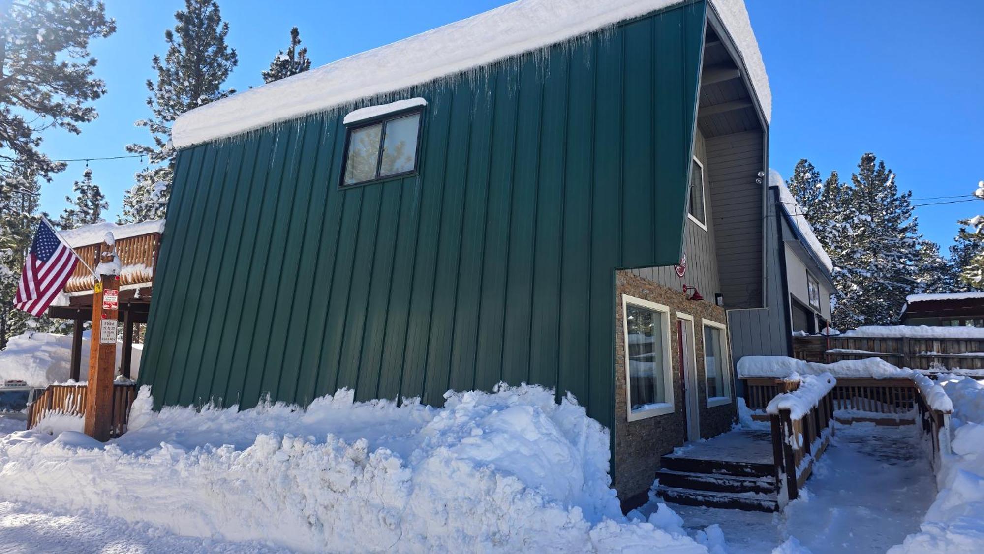 Cinnamon Bear Inn Mammoth Lakes Exterior photo